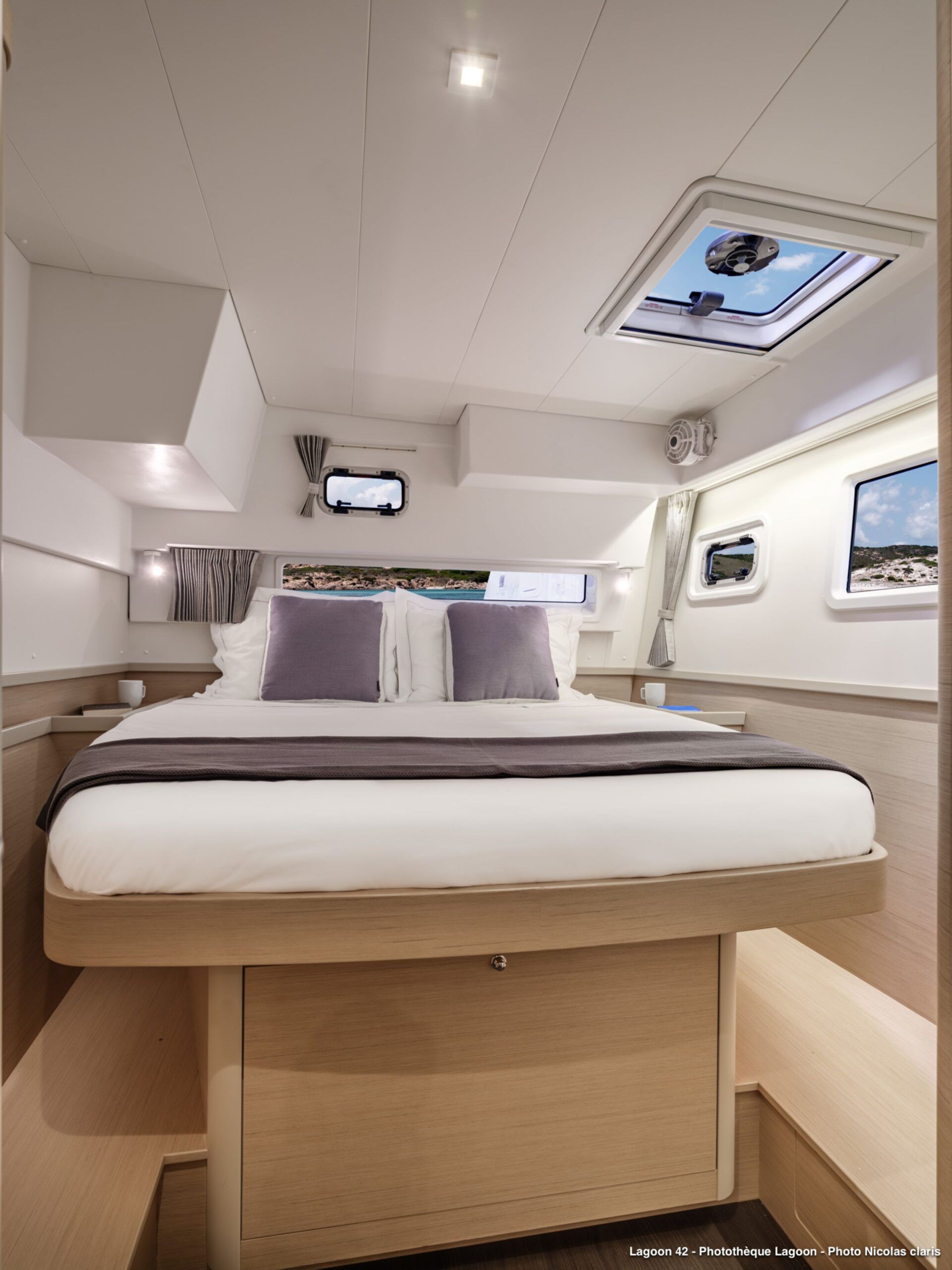 Home - 16 - Colombo40 - A Charter Company