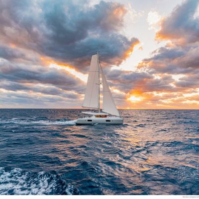 Home - 8 - Colombo40 - A Charter Company